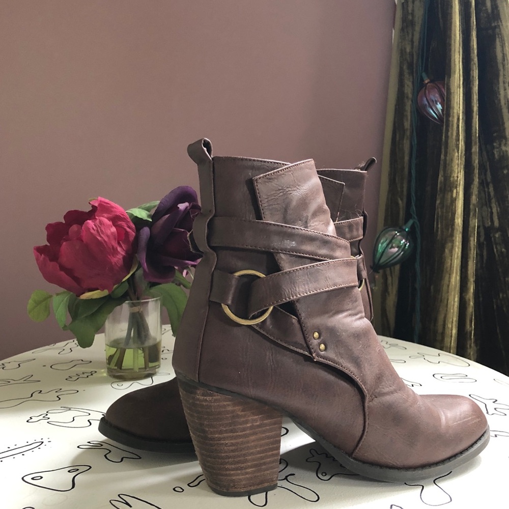 Diba ankle boots